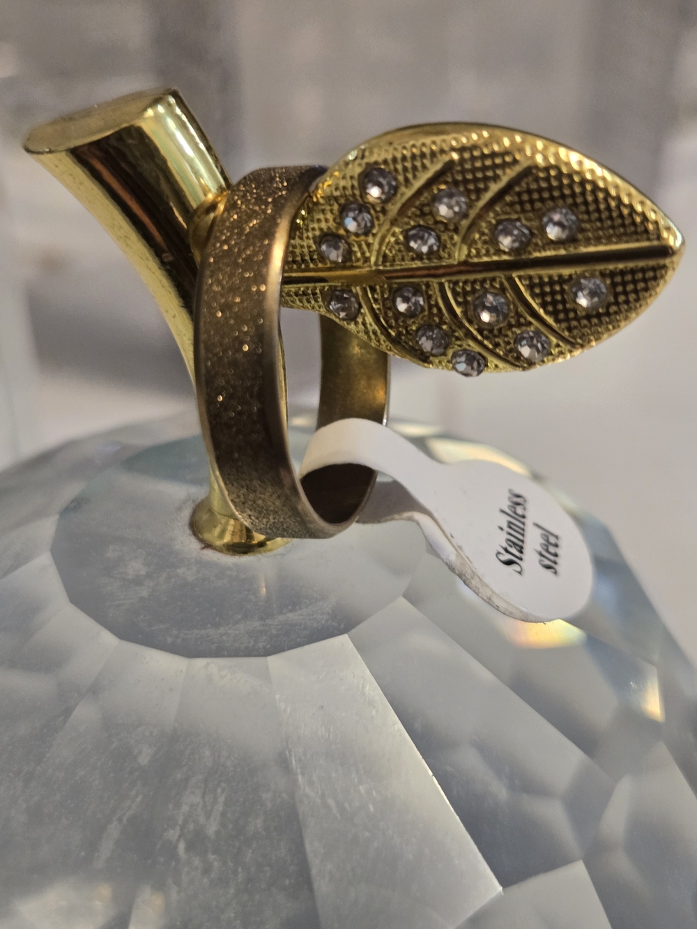 Gold Leaf Crystal Accent Ring - Unbranded